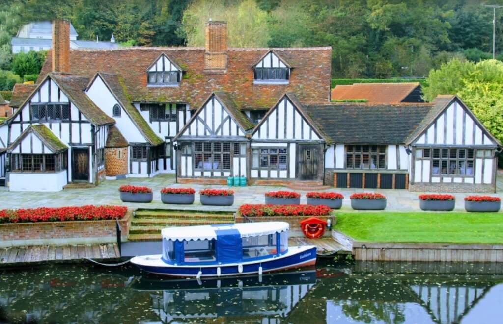 Stratford St Mary Stemar Group Ltd new build properties